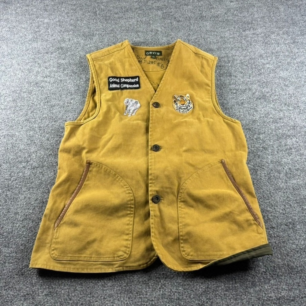 Orvis Vest Mens M Beige Button Front‎ Safari Fishing Hunting Utility Patches